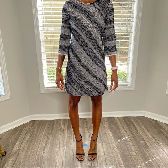 ZARA Gray Basic Medium Knit Black Stripes 3/4 Sleeves Dress - Picture 2 of 15